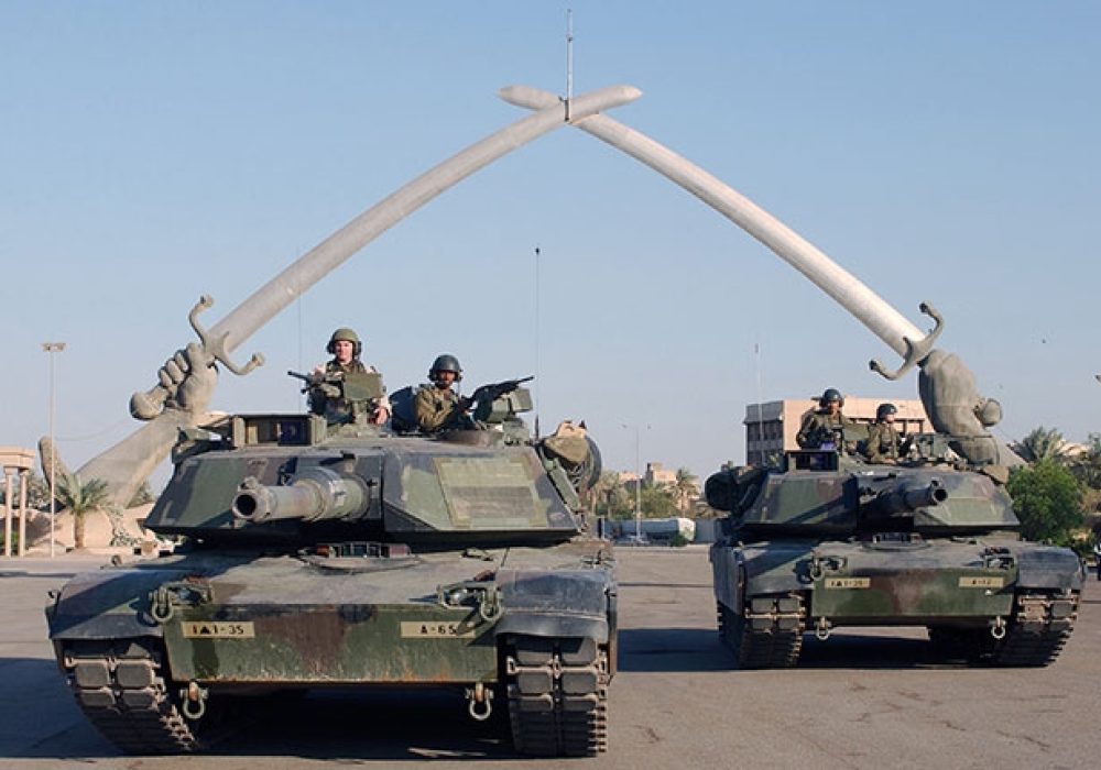 U.S. Army in Baghdad, November 2003. CREDIT: <a href="https://en.wikipedia.org/wiki/Iraq_War#/media/File:UStanks_baghdad_2003.JPEG">Technical Sergeant John L. Houghton, Jr., USAF</a>