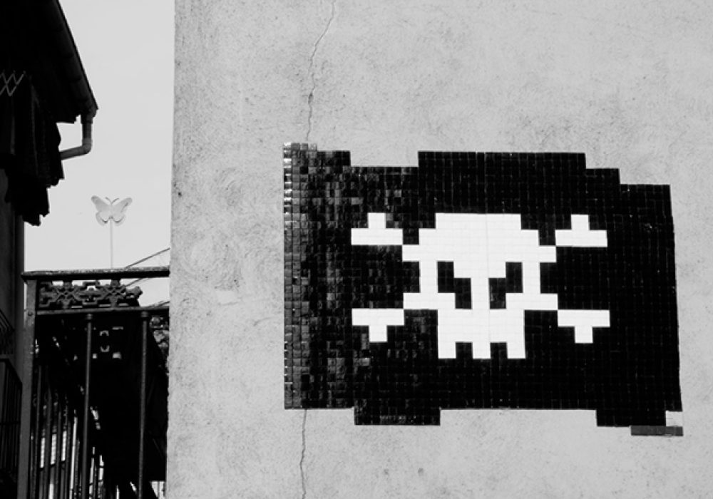 Jolly Roger Pirate Flag. CREDIT: <a href="http://bit.ly/1KdKK8H" target="_blank">Josu </a><a href="https://creativecommons.org/licenses/by/2.0/" target="_blank">(CC)</a>.