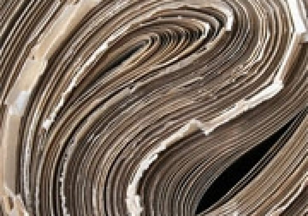 Will the Internet make newsprint obsolete?<bR>CREDIT: <a href="http://flickr.com/photos/ytwhitelight/50142786/">Amanda Graham</a> (<a href="http://creativecommons.org/licenses/by-nc-nd/2.0/deed.en">CC</a>).