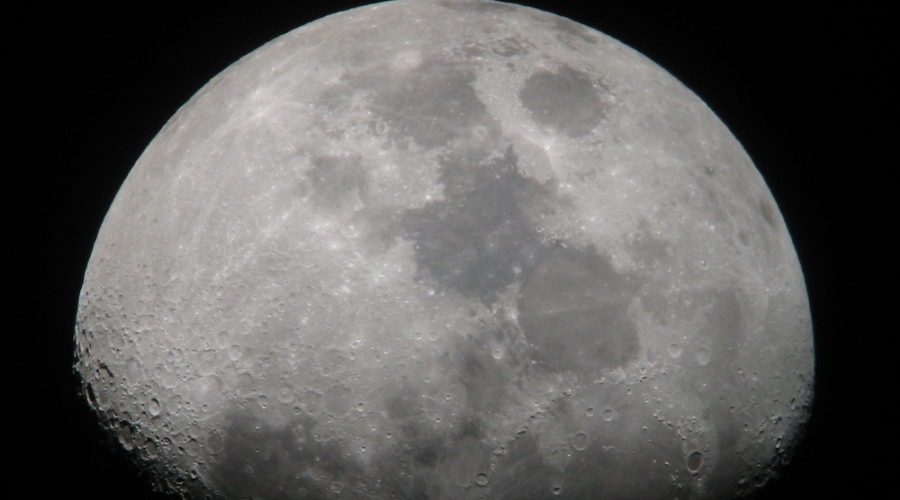 Moon. CREDIT: Greg Hewgill.