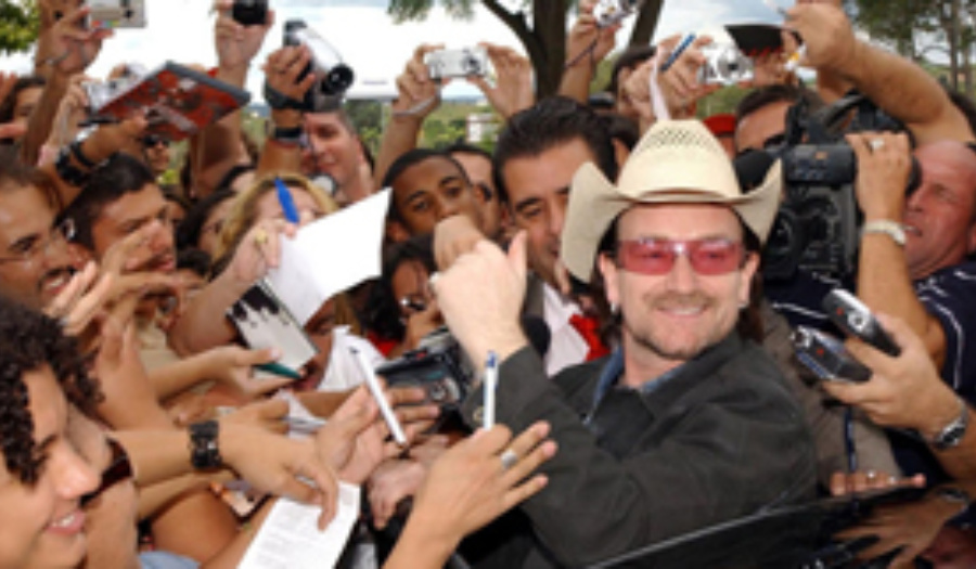 Bono, Product RED founder and spokesperson. Photo by Wilson <br>Dias for AgĂȘncia Brasil.
