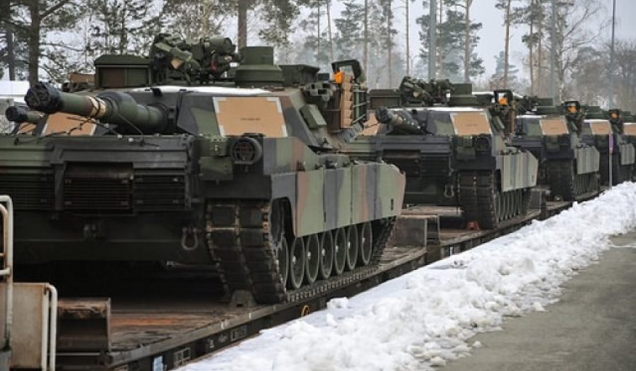 U.S. Army M1A2 Abrams tanks