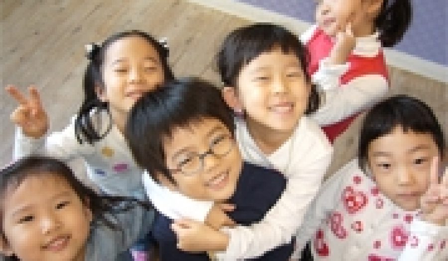 Harvard Class of 2024? <a href="http://flickr.com/photos/gusgordon/2284832191/">Gus Gordon</a> (<a href="http://creativecommons.org/licenses/by-nd/2.0/deed.en">CC</a>).