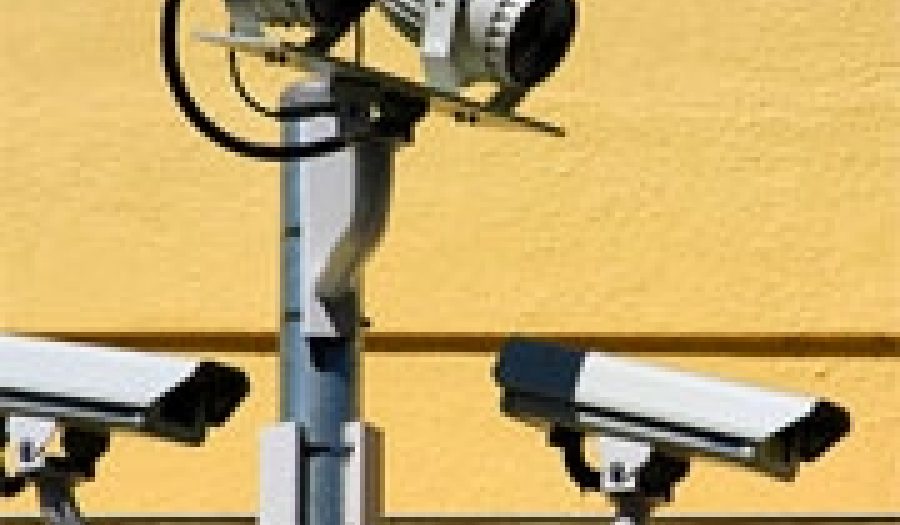 Security camera, friend or foe? Photo by <br><a href="http://flickr.com/photos/thomashawk/32557536/">Thomas Hawk</a> (<a href="http://creativecommons.org/licenses/by-nc/2.0/deed.en">CC</a>).
