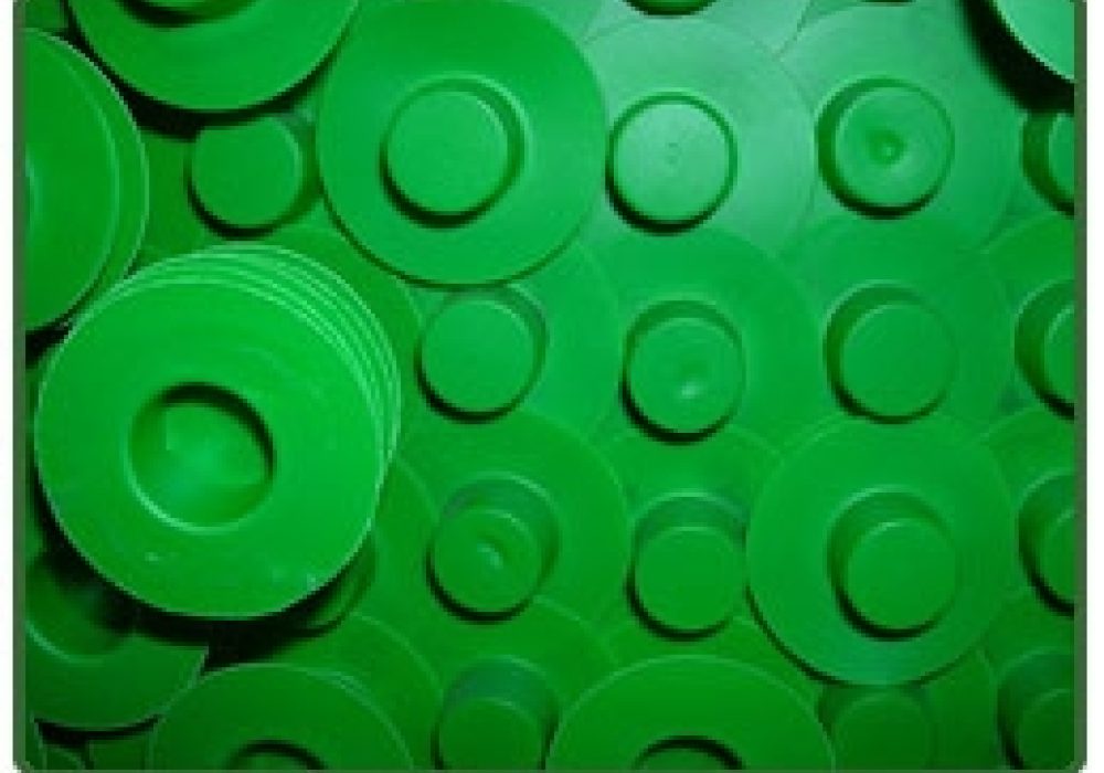 green ball with rings divits