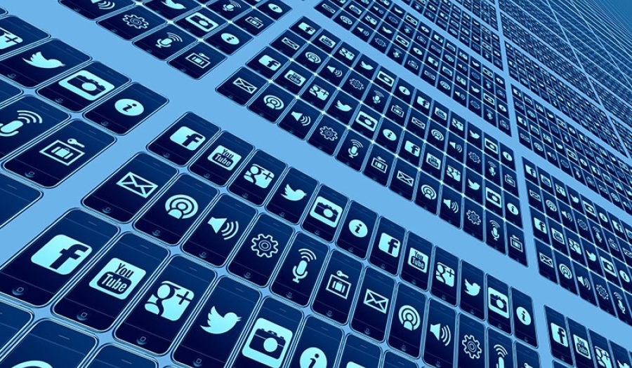 Internet apps and social networks. CREDIT: <a href=https://pixabay.com/illustrations/apps-social-media-networks-internet-426559/>Geralt via Pixabay (CC)</a>.