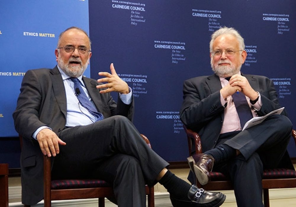 L to R: Ahmed Rashid and Barnett Rubin. CREDIT: Amanda Ghanooni, Carnegie Council