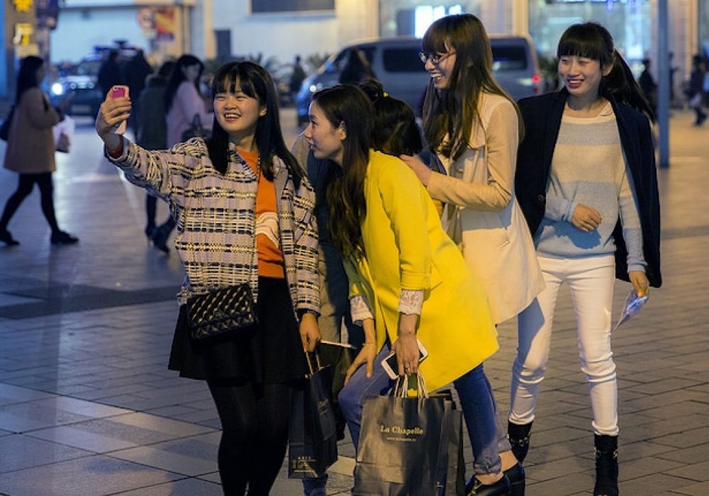 Shanghai Selfie, March 2015. CREDIT: <a href="https://www.flickr.com/photos/uketeecee/22500830257">Terry Chapman</a> <a href="https://creativecommons.org/licenses/by-nc-nd/2.0/">(CC)</a>