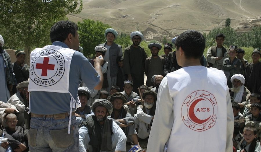 ICRC and the Afghan Red Crescent Society in Faryab Province, Afghanistan, May 2006. CREDIT: <a href="https://www.flickr.com/photos/icrc/8536526544">ICRC/Marcel Stoessel</a> <a href="https://creativecommons.org/licenses/by-sa/2.0/">(CC)</a>