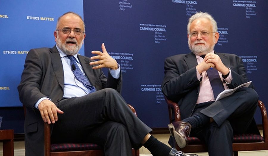 L to R: Ahmed Rashid and Barnett Rubin. CREDIT: Amanda Ghanooni, Carnegie Council