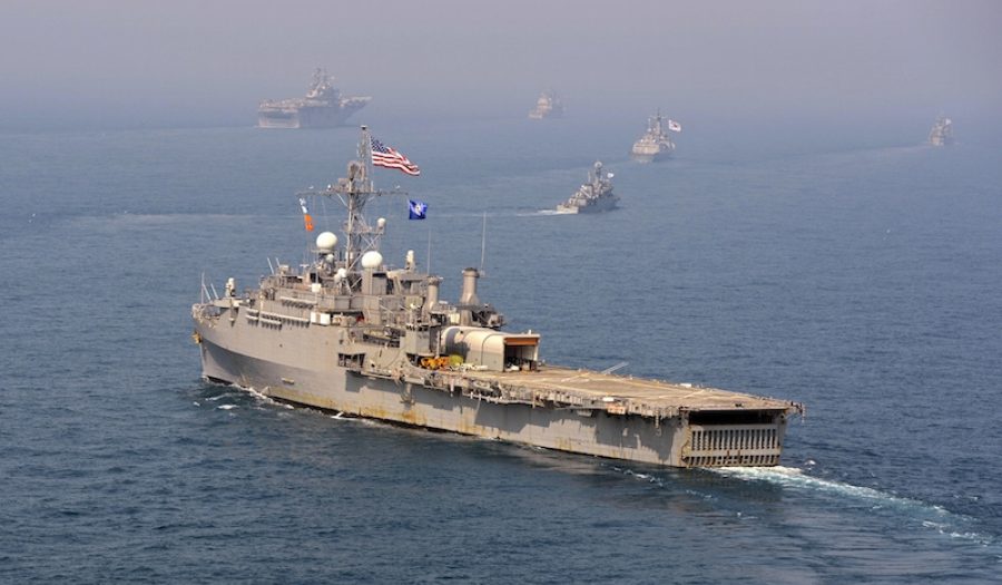 USS Denver and the Republic of Korea Navy in the East China Sea. CREDIT: <a href="https://www.flickr.com/photos/us-pacific-command/13472390513">U.S. Pacific Command</a> <a href="https://creativecommons.org/licenses/by-nc-nd/2.0/">(CC)</a>